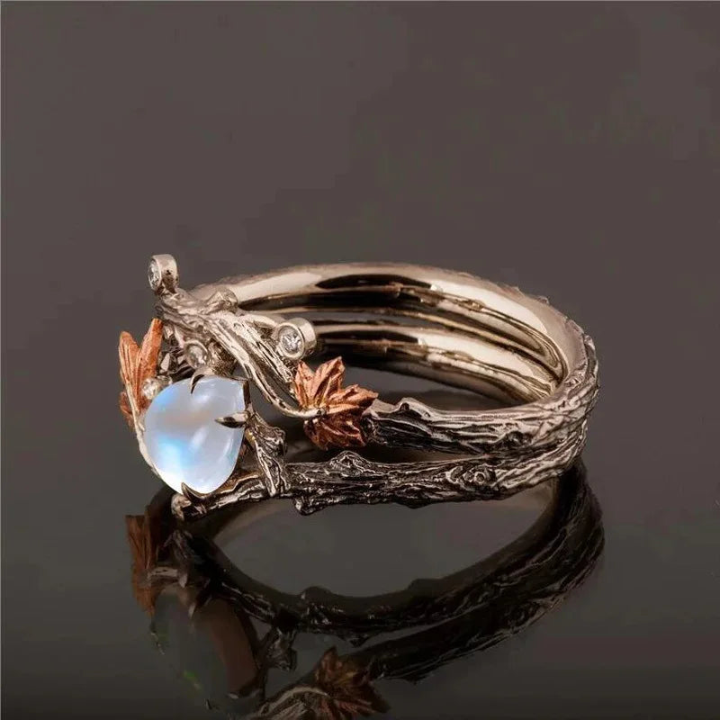 1pcs Vintage Maple Leaf Moonstone Ring Perfect for Daily Wear & Parties