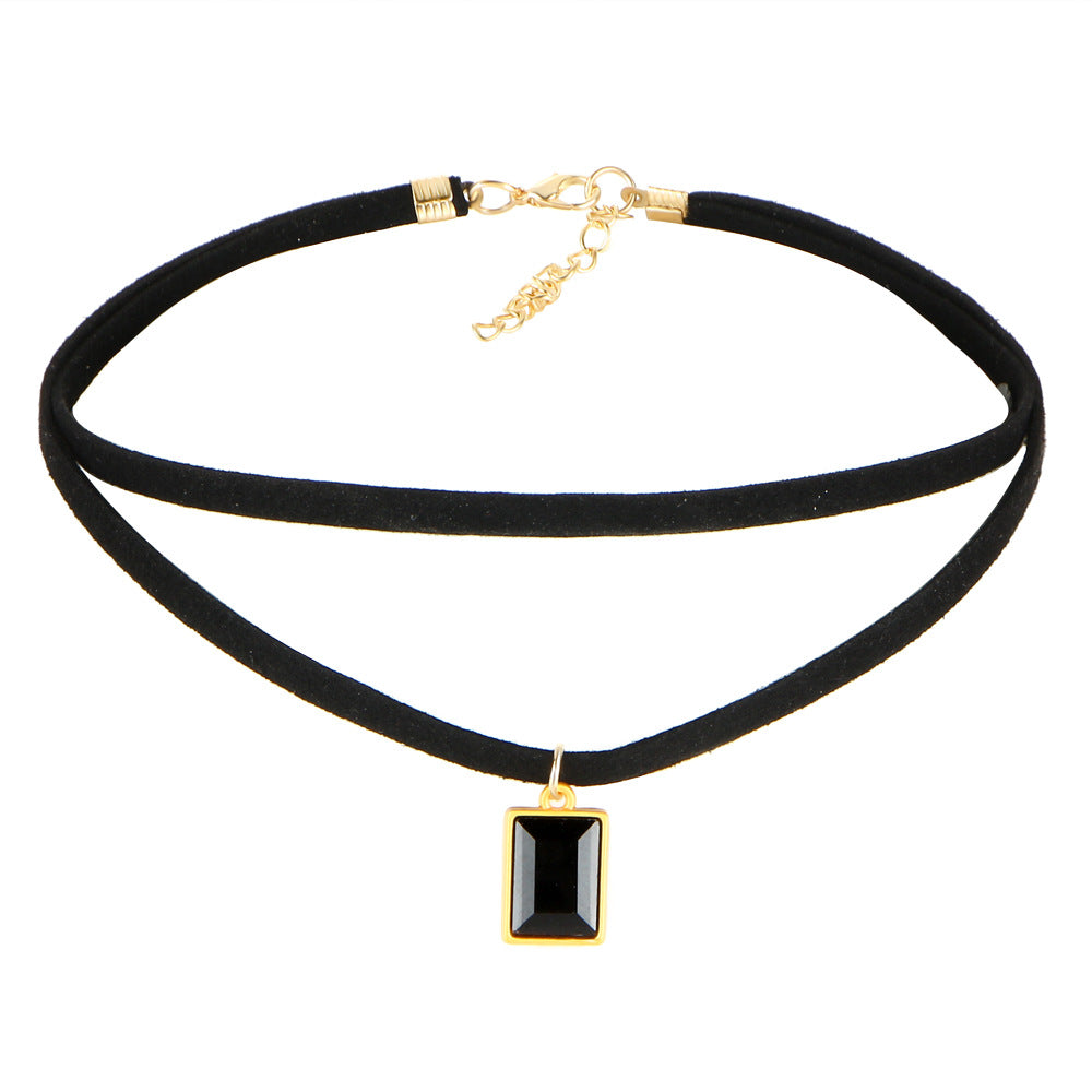 Gothic Minimalist Choker Necklace Set with Lace